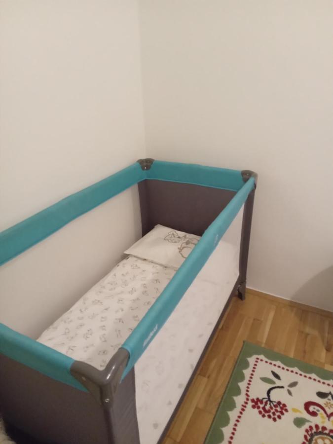 Vedrana-Near Centre And Free Garage, Electricity For Electric Cars Zagreb Luaran gambar